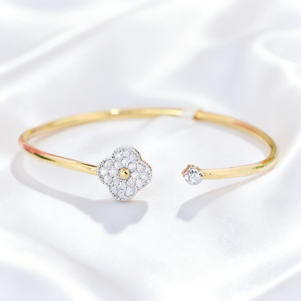 Gold Clover Diamond Open Cuff Bangle — SK017