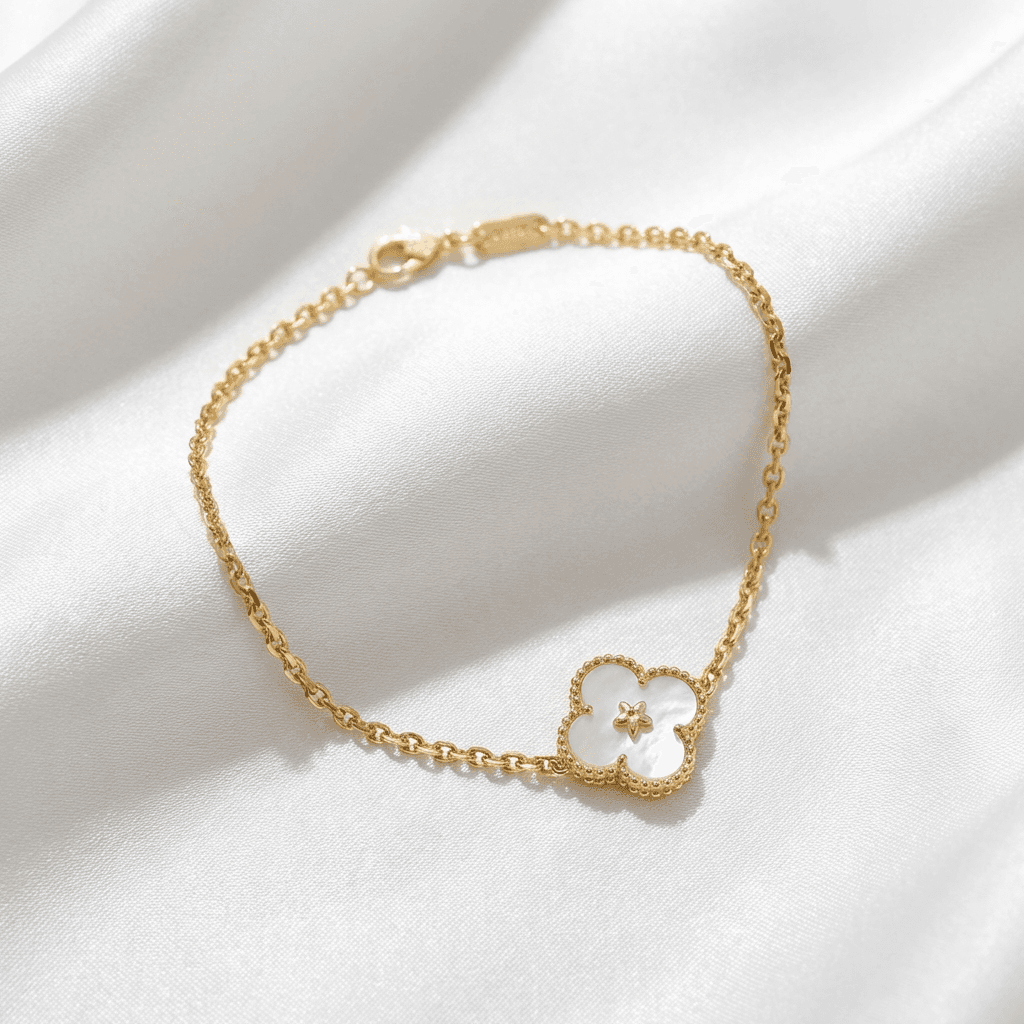 Mother of Pearl Clover Gold Chain Bracelet — BR030