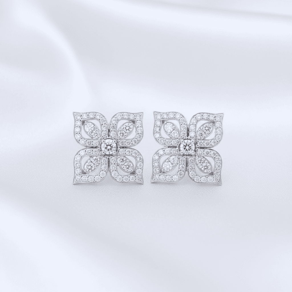 Four Petal Clover Diamond Stud Earrings — E073