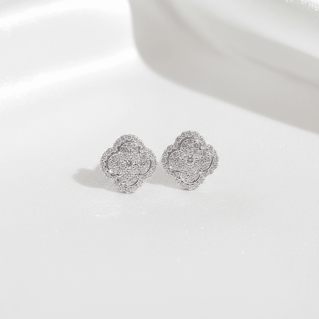 Four Leaf Clover Pavé Diamond Stud Earrings — E108