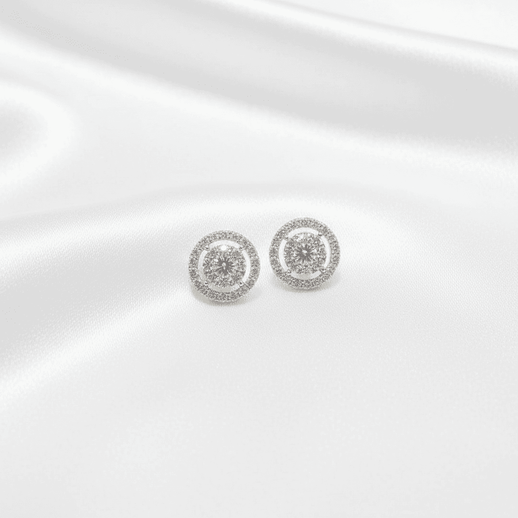 Round Cluster Open Halo Diamond Stud Earrings — E127