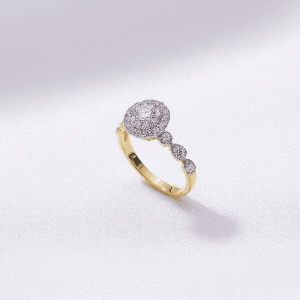 Round Cluster Bow Band Diamond Ring — RF0630