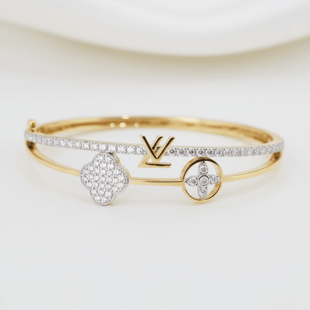Clover Diamond Bangle