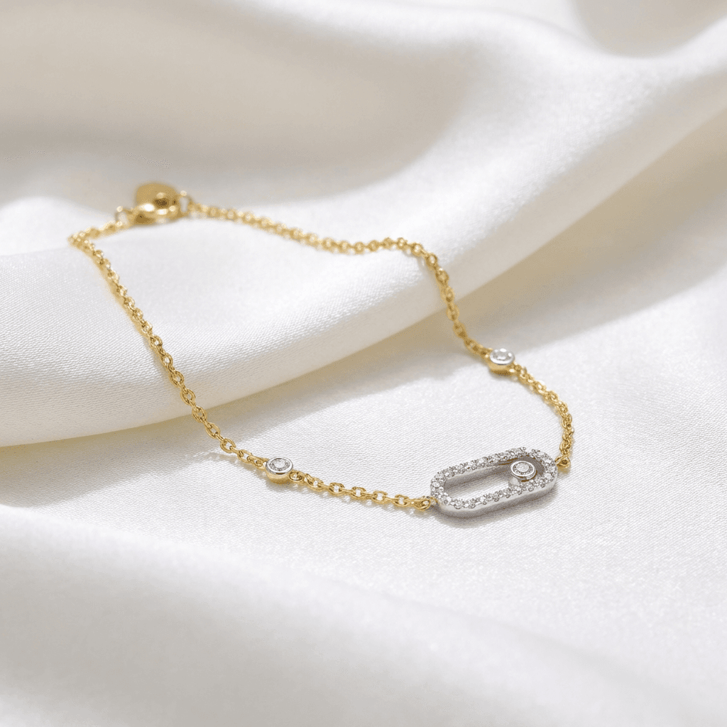 Move Diamond Oval Gold Chain Bracelet