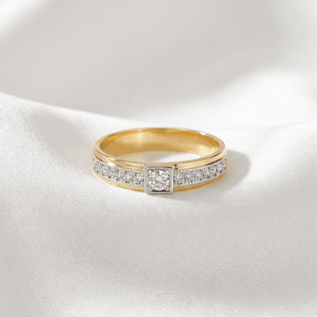 Men's Two-Tone Diamond Pavé Band Ring
