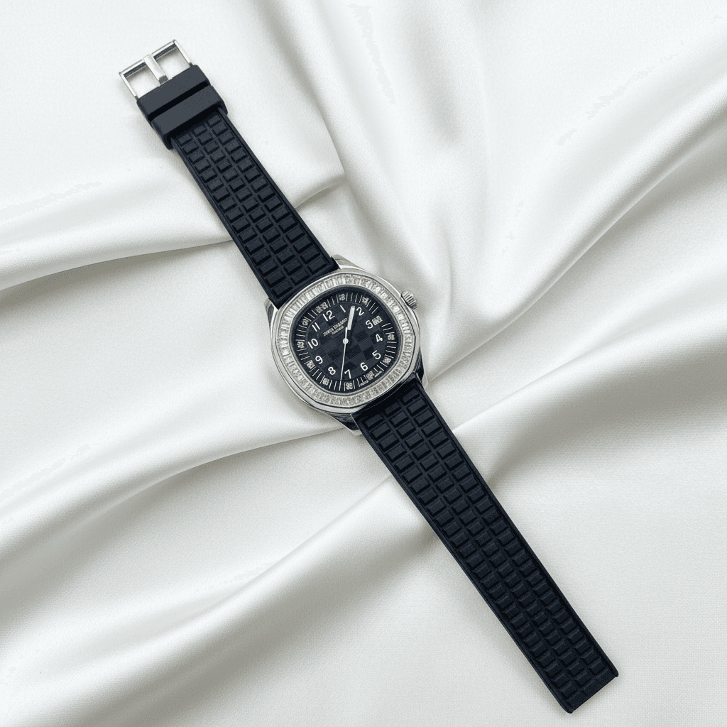 Aquanaut Diamond Bezel Watch with Black Rubber Strap