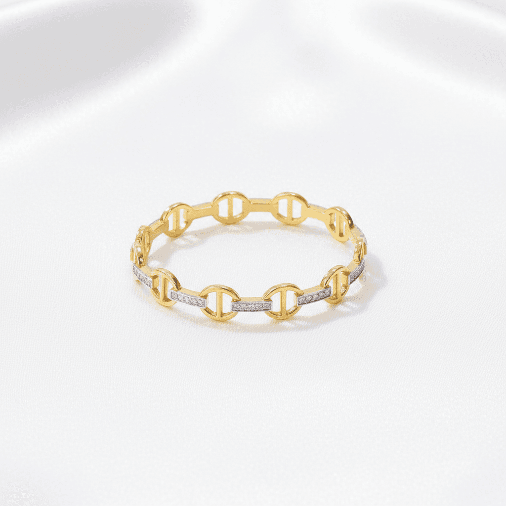 Gold Round Link Diamond Bar Bangle — B006