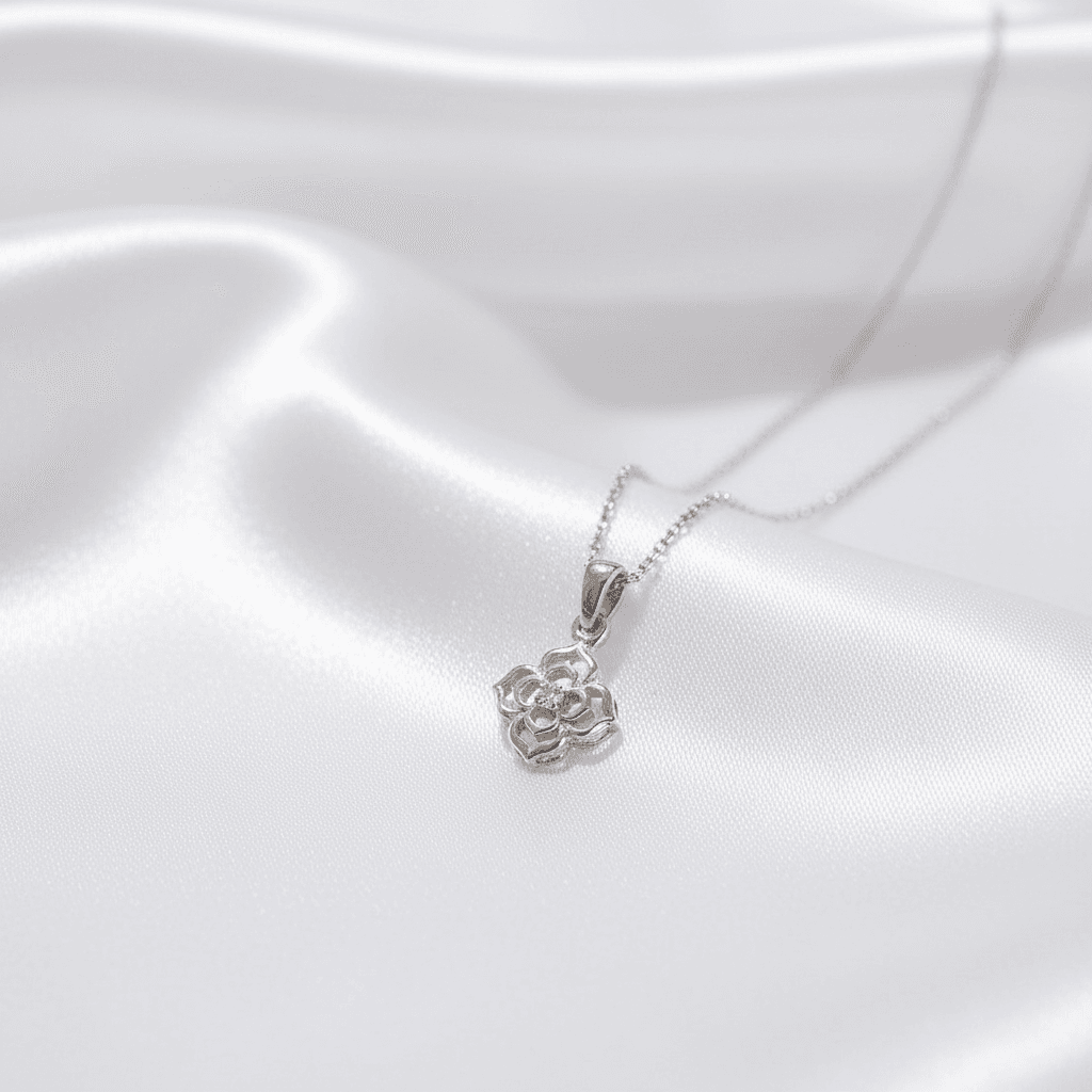White Gold Openwork Flower Diamond Chain Necklace