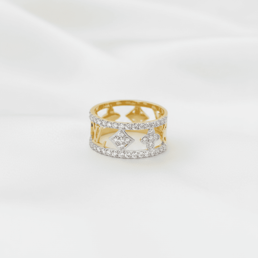 Openwork Clover Diamond Wide Band