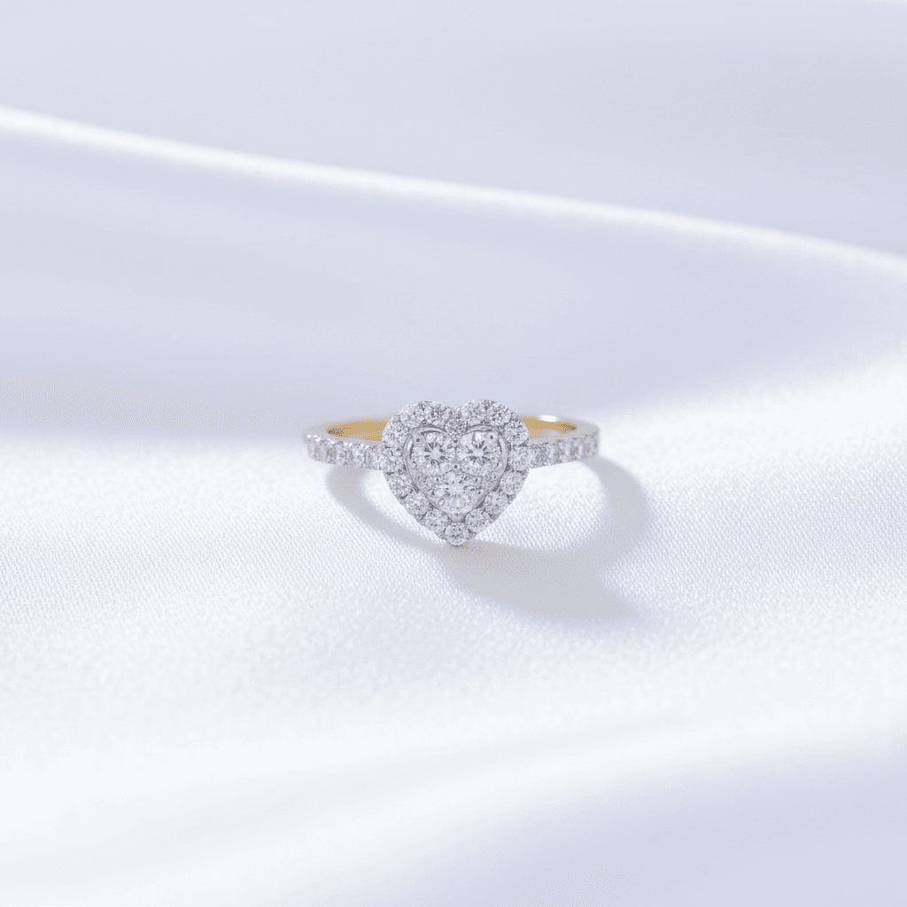 Heart Halo Diamond Ring — RF0610