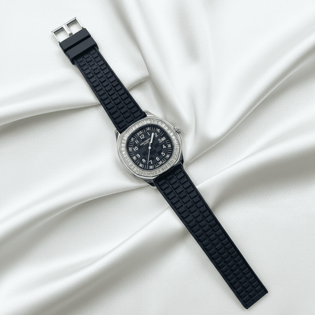 Aquanaut Diamond Bezel Watch with Black Rubber Strap — W015